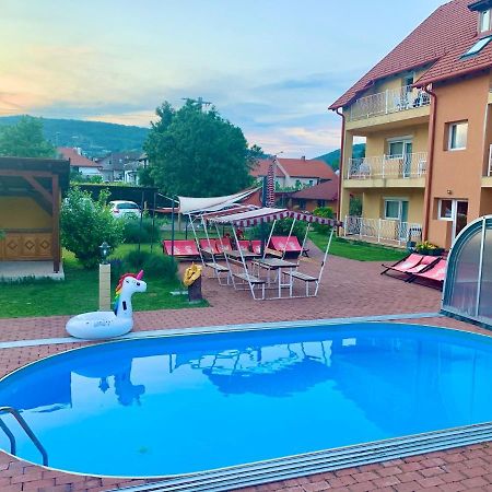 Andrea Pansio Bed & Breakfast Balatonfured Bagian luar foto