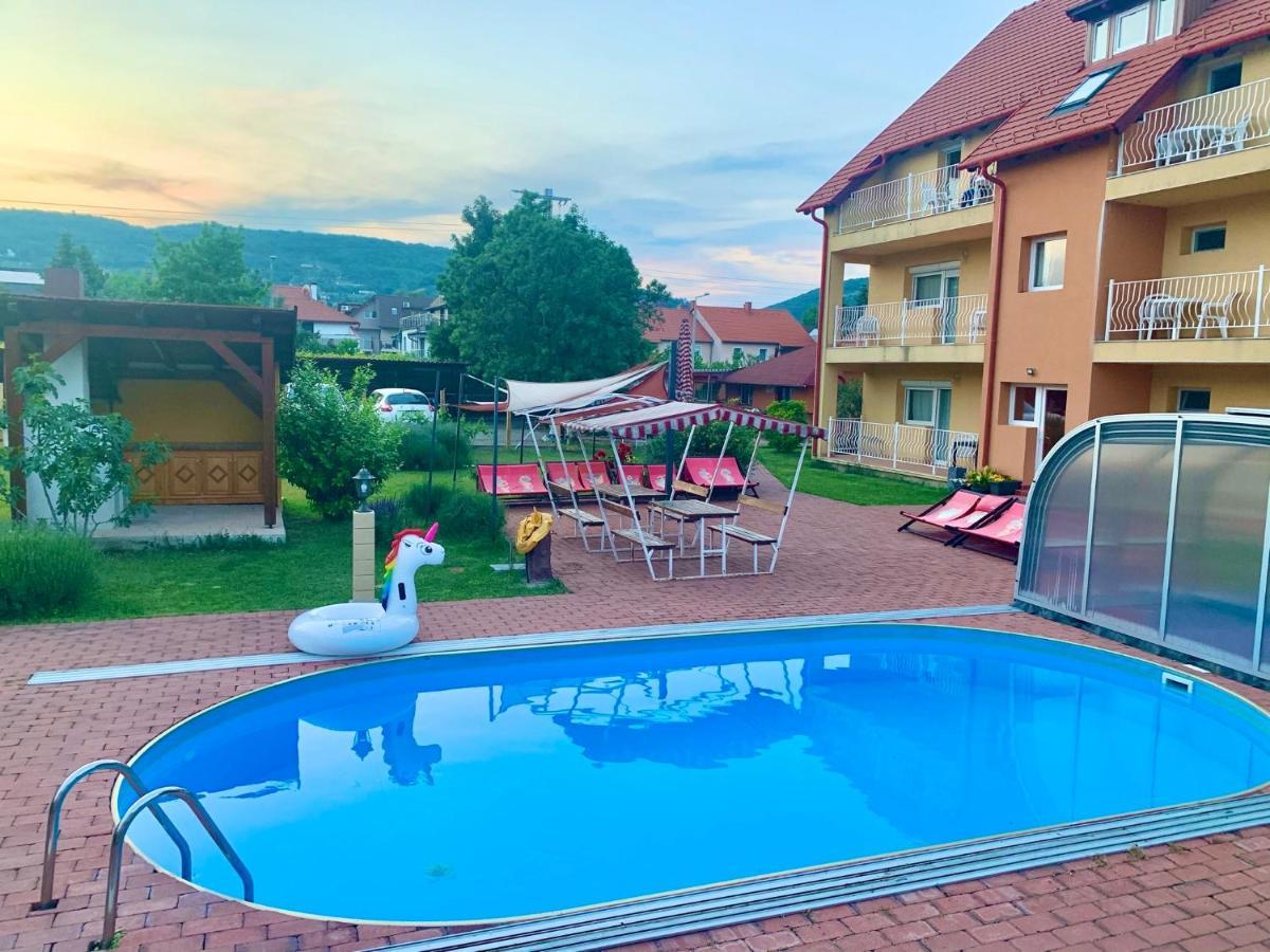 Andrea Pansio Bed & Breakfast Balatonfured Bagian luar foto